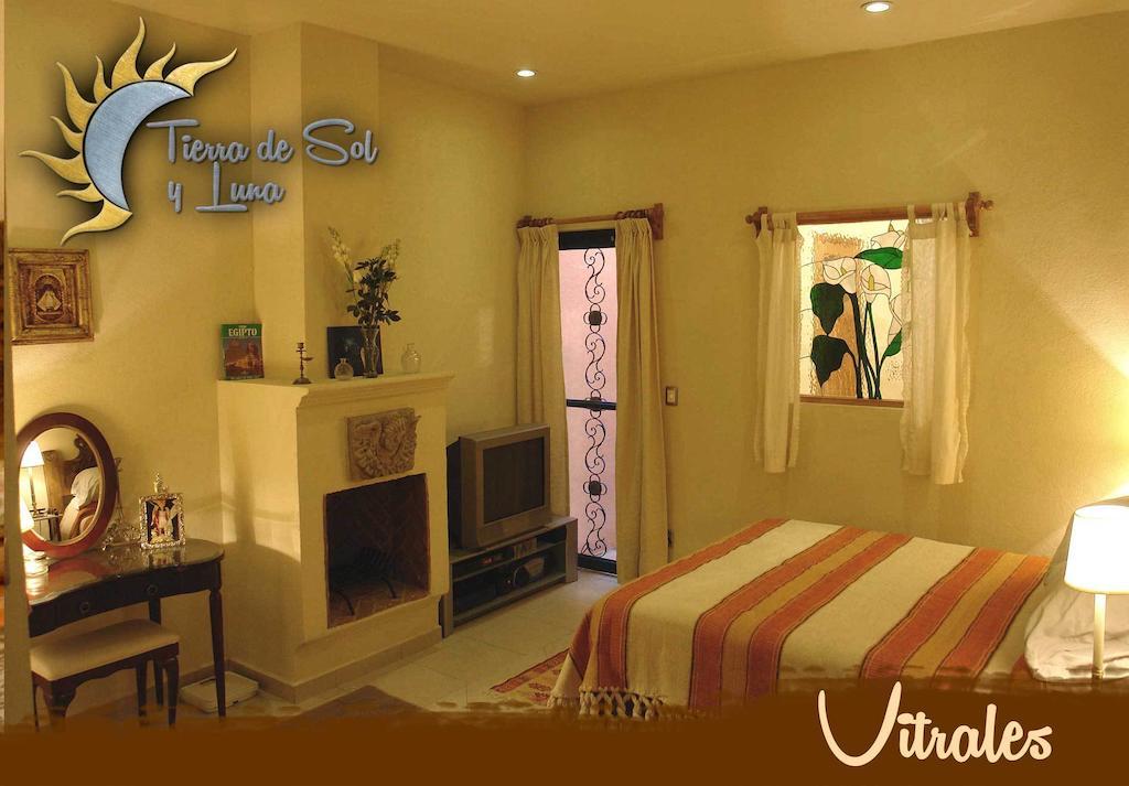 Hotel Tierra De Sol Y Luna Альенде Номер фото