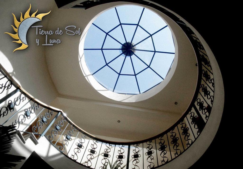 Hotel Tierra De Sol Y Luna Альенде Экстерьер фото