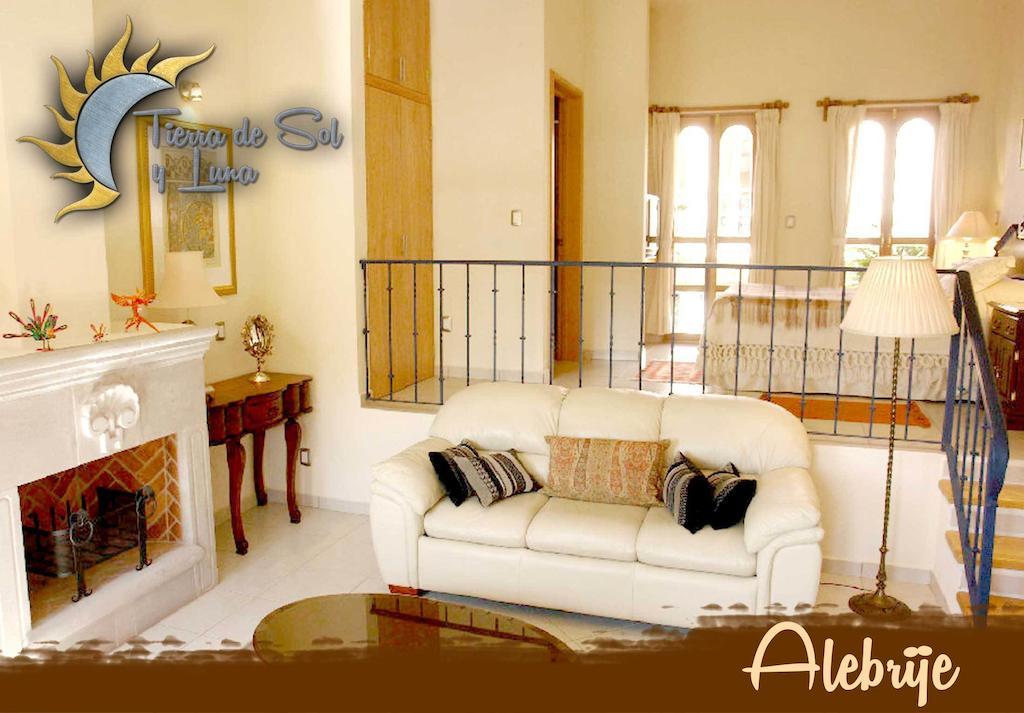 Hotel Tierra De Sol Y Luna Альенде Номер фото